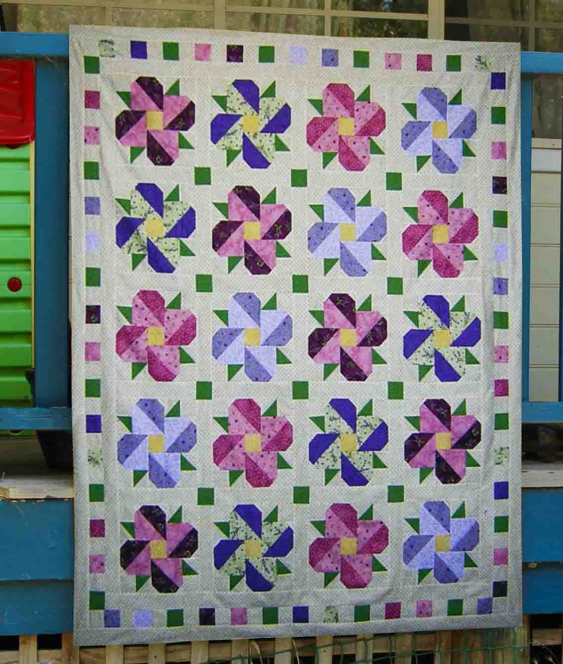 Pocket full of Posies Quilt pattern